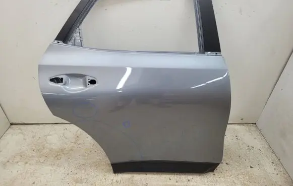 KIA Xceed Rear door