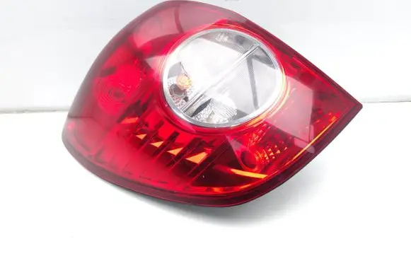 Chevrolet Captiva Rear/tail lights