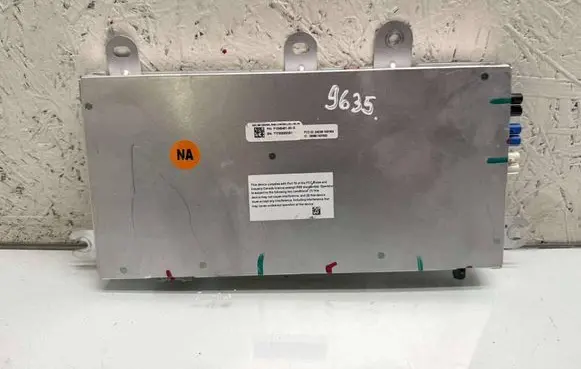 Tesla Model X Other control units/modules P104545190G 104545190G