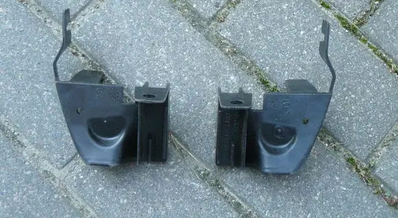Citroen C5 Rear bumper mounting bracket 741640