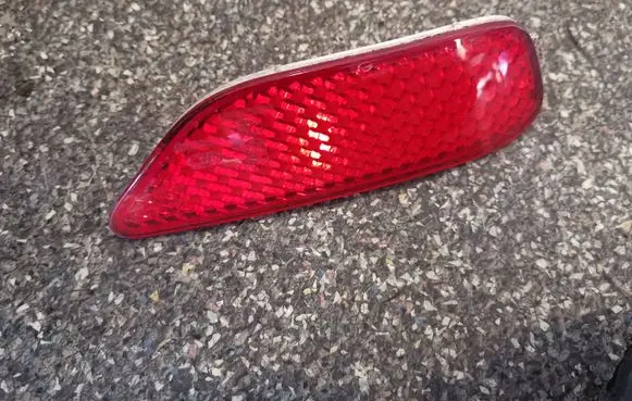 Chevrolet Captiva Rear tail light reflector