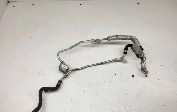 BMW 5 GT F07 Engine coolant pipe/hose 8514229