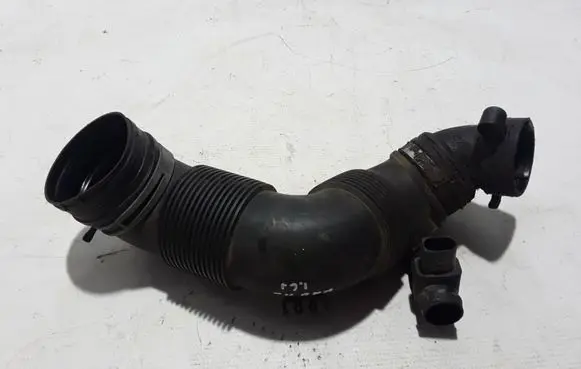 Volkswagen Caddy Brake vacuum hose/pipe 3C0129654