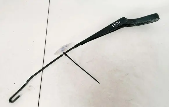 Ford Mondeo Mk III Front wiper blade arm 1s7117526cb