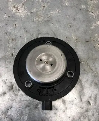 Audi A4 S4 B8 8K Camshaft pulley/ VANOS 06L109259D