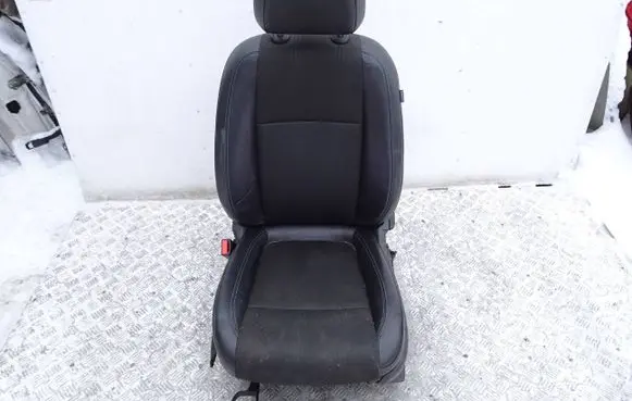 Chevrolet Trax Front driver seat 