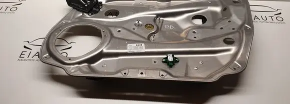 Mercedes-Benz E AMG W212 Front window lifting mechanism without motor 938340102 981693105
