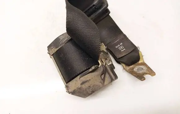 Ford Mondeo Mk III Rear seatbelt 43594D