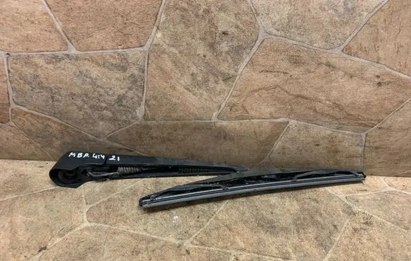 BMW X5 F15 Rear wiper blade A5724