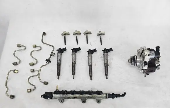 Renault Trafic II (X83) Fuel injector 0445115007 0445010099