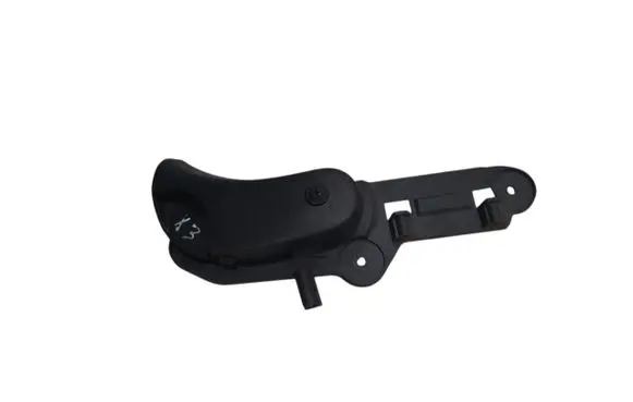 BMW X3 E83 Engine bonnet (hood) release handle 8223163