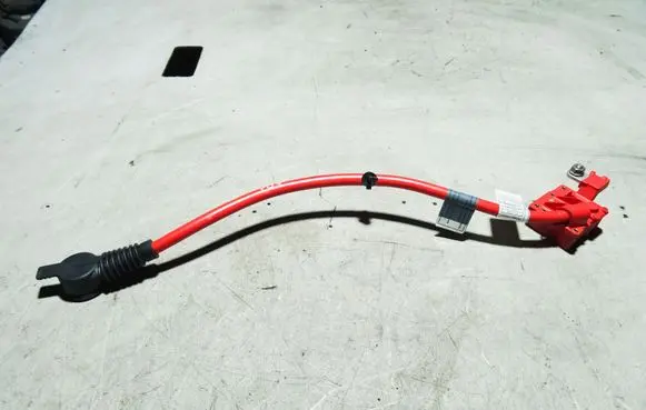 BMW 5 GT F07 Positive cable (battery) 9217036 9203570 61139203570