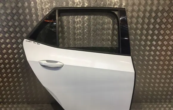 Cupra Born Front door 