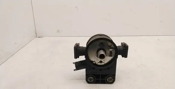 BMW 5 E39 Fuel filter bracket/mount holder 2246134
