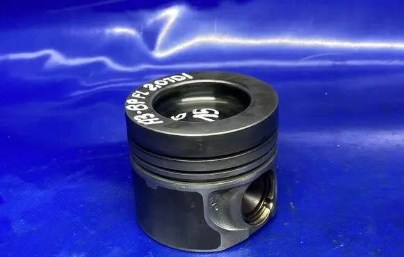 Audi A3 S3 8P Piston 03L101T 081188