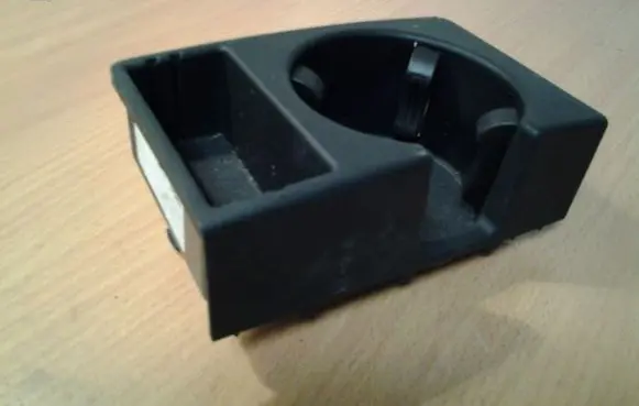 Cup holder front