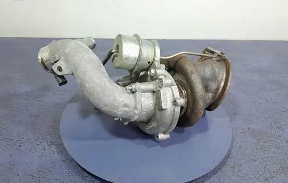 Lexus IS III XE30 Turbo system vacuum part 1720136010