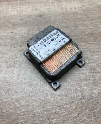 Audi A3 S3 8L Airbag control unit/module 8L0959655F 0285001304