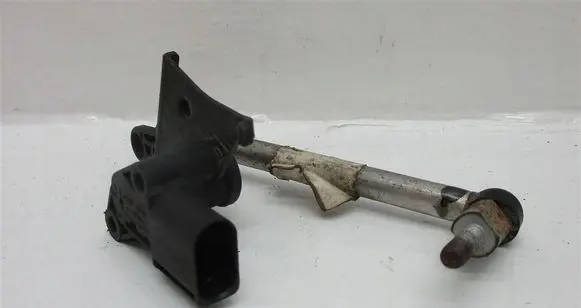 Audi A4 S4 B9 8W Headlight/headlamp level sensor 