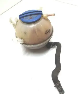 Volkswagen PASSAT B7 USA Coolant expansion tank/reservoir