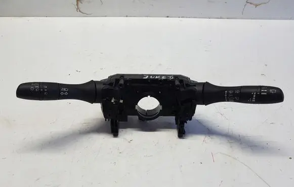 Nissan Juke II F16 Wiper turn signal indicator stalk/switch 10348388