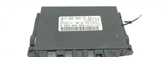 Mercedes-Benz E W211 Parking PDC control unit/module A0255457132 0263004025