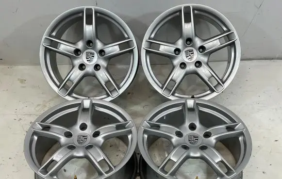 Porsche Cayman 987 R18 alloy rim 