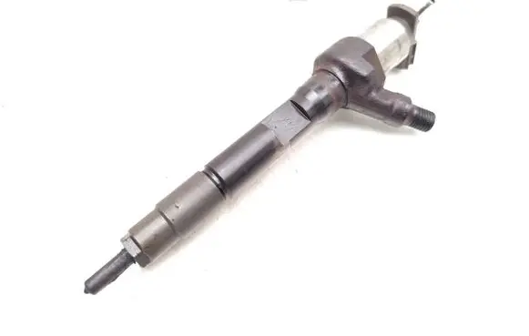 Mazda 6 Fuel injector R2AA-13H50 R2AA13H50