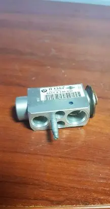 BMW 5 E60 E61 Air conditioning (A/C) expansion valve 9138032