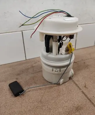 Peugeot 206+ In-tank fuel pump