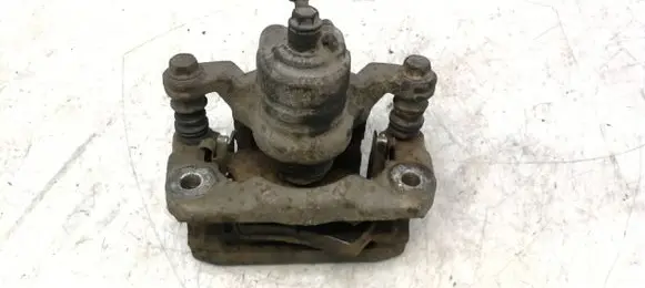 Nissan Pathfinder R51 Rear brake caliper
