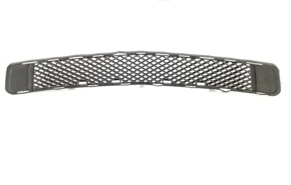 Mercedes-Benz C W204 Front bumper lower grill A2048852123