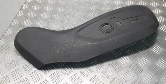 Hyundai Tucson TL Seat trim 88270D7110
