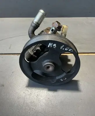 Mazda 3 I Power steering pump 73100888
