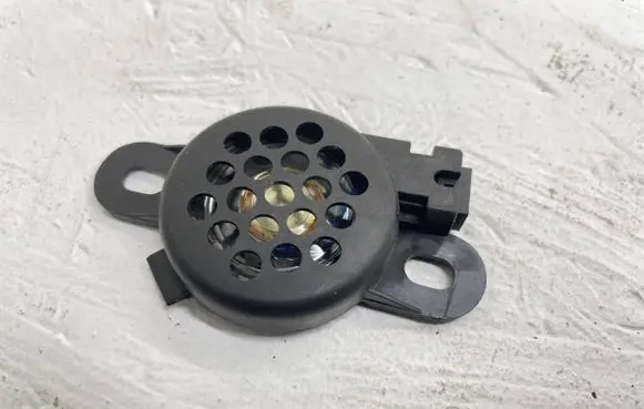 Audi A6 S6 C6 4F Parking PDC sensor speaker 8E0919279