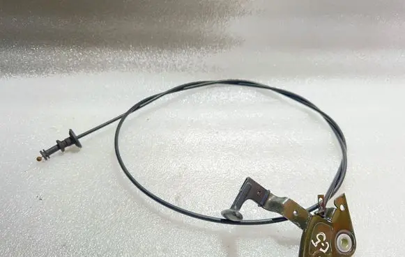 Audi A6 S6 C5 4B Engine bonnet/hood lock release cable 8D0823591A
