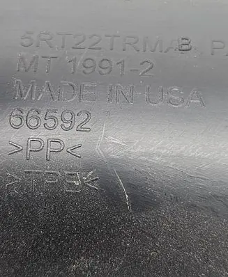 Chrysler Pacifica Front passenger seat rail trim 5RT22TRMAB 665925R MT19912