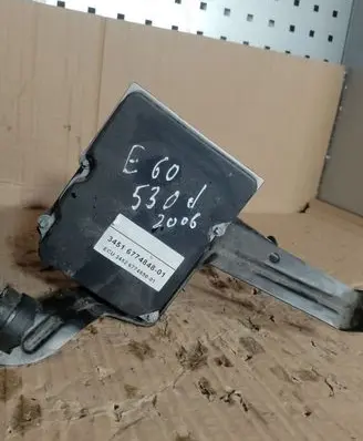 BMW 5 E60 E61 ABS Pump 6774848 3451677484801 3452677485001