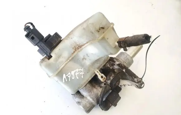 Volkswagen PASSAT B6 Master brake cylinder 03350886761