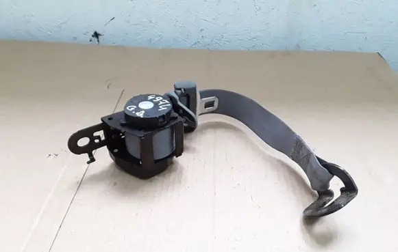 Jeep Grand Cherokee (WK) Rear seatbelt 1CL92BD5AA