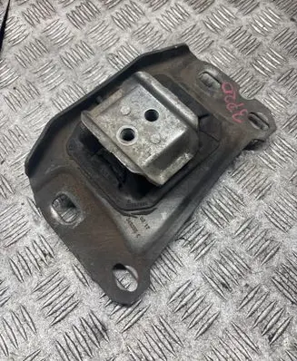 Citroen C5 Gearbox mounting bracket 17357R01