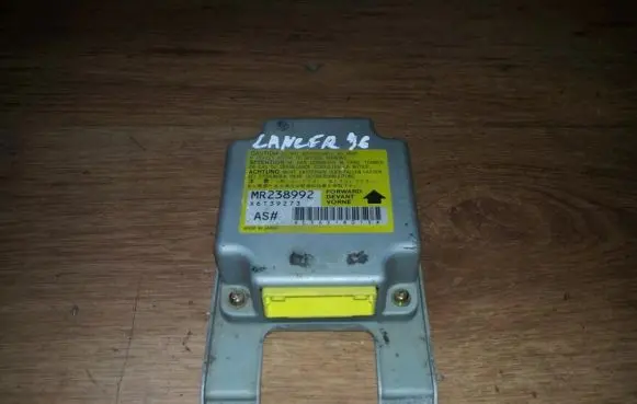 Mitsubishi Lancer Airbag control unit/module mr238992 x6t39273