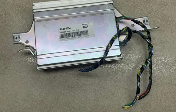 Opel Zafira C Sound amplifier 13464156