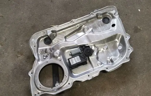 Audi A8 S8 D3 4E Front door window regulator with motor 4E0837850 4E1910802B