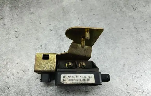 Volkswagen Golf IV ESP acceleration yaw rate sensor 1J1907637A