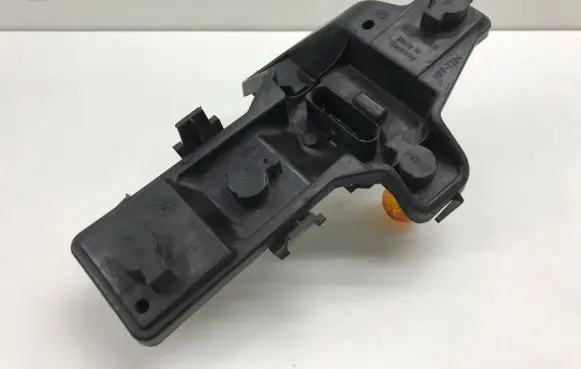 Tail light part