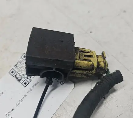 KIA Sorento Airbag deployment crash/impact sensor 959303E100