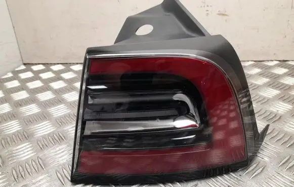 Tesla Model Y Rear/tail lights 150208700D