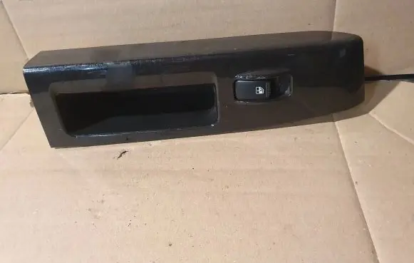 KIA Sorento Electric window control switch 478526C110
