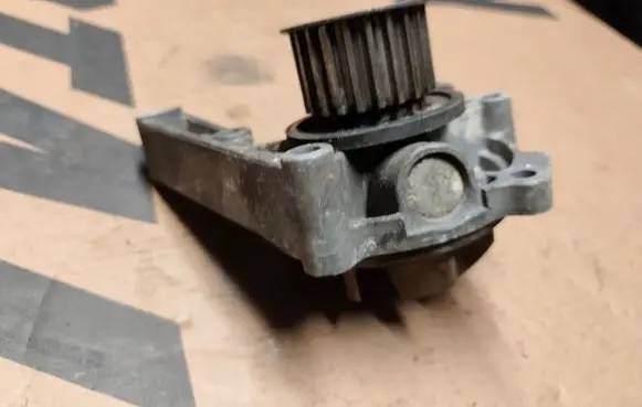 Jeep Cherokee III KJ Water pump